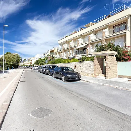 Appartement Clicksardegna - Rafel Penthouse Right On The