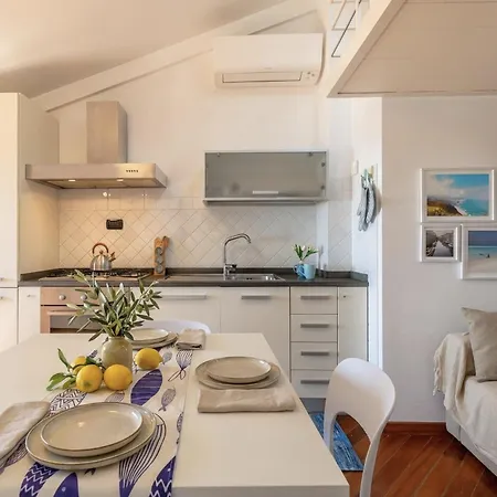 Clicksardegna - Rafel Penthouse Right On The Appartamento *